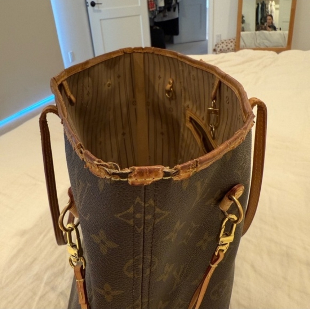 Louis Vuitton Destroyed Neverfull Authentic Monogram Canvas - Picture 3 of 4